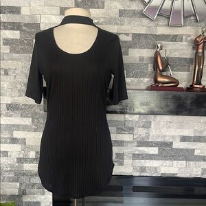 Love J Women's T Shirt  Black Size L  Short Sleeve Polyester